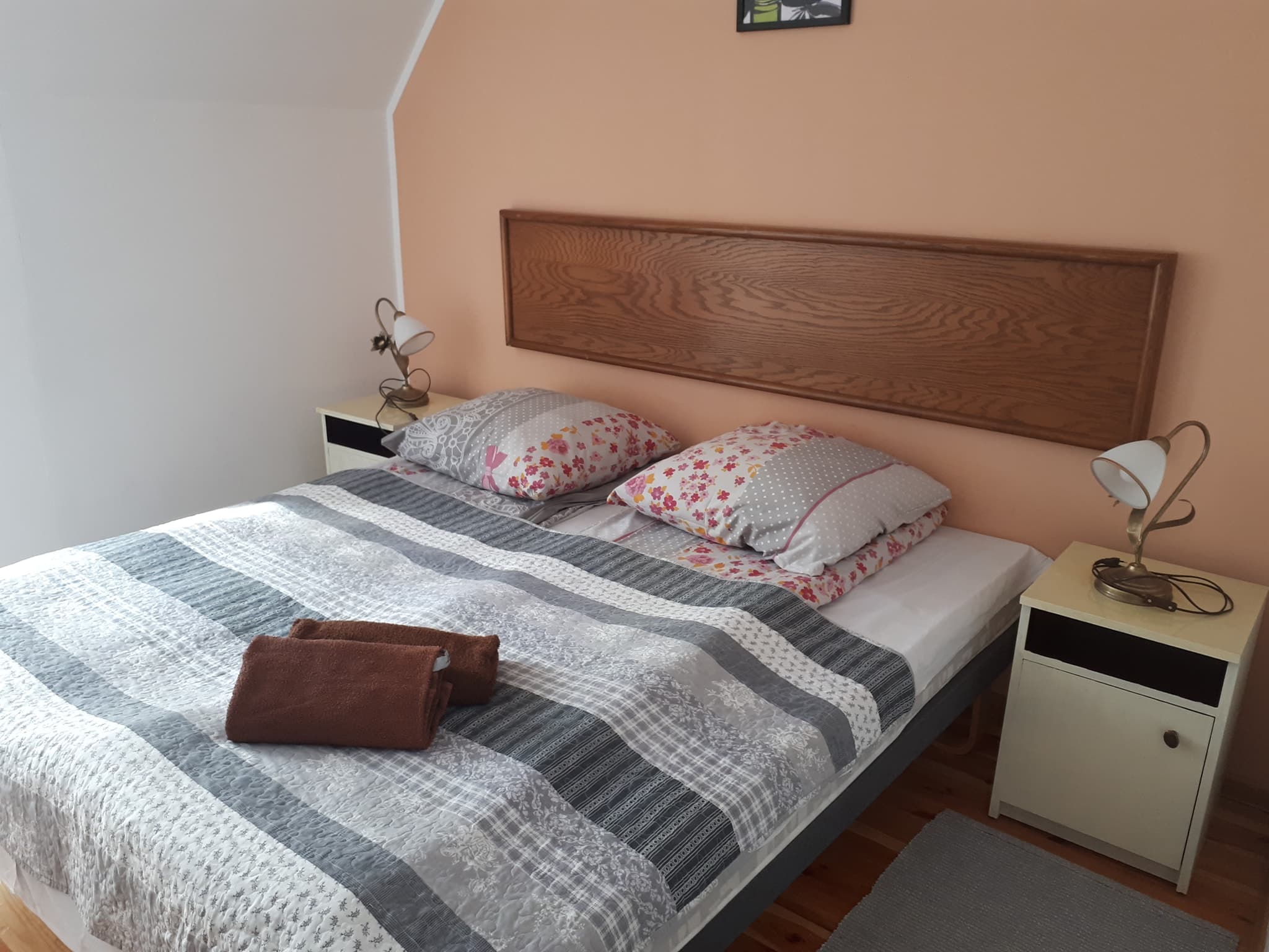 Willa Pod Piórem, Zakopane, pokój, łóżko podwójne.